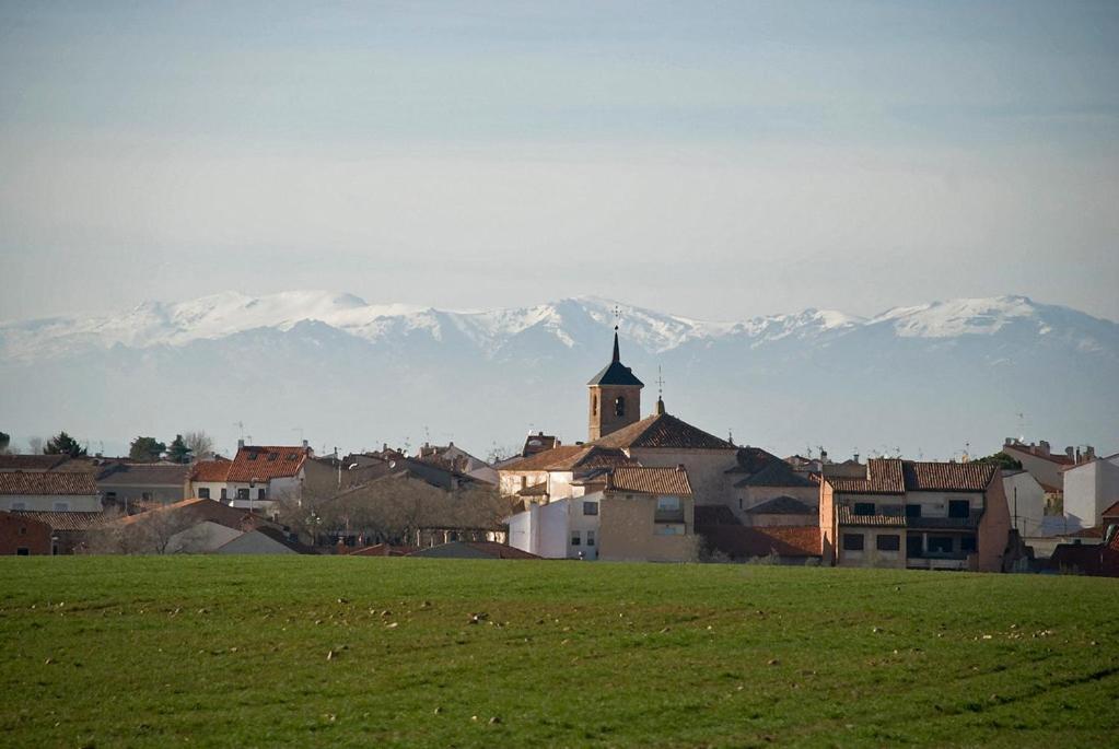 La Casita De Campo. Relax Y Naturaleza El Casar de Talamanca Luaran gambar