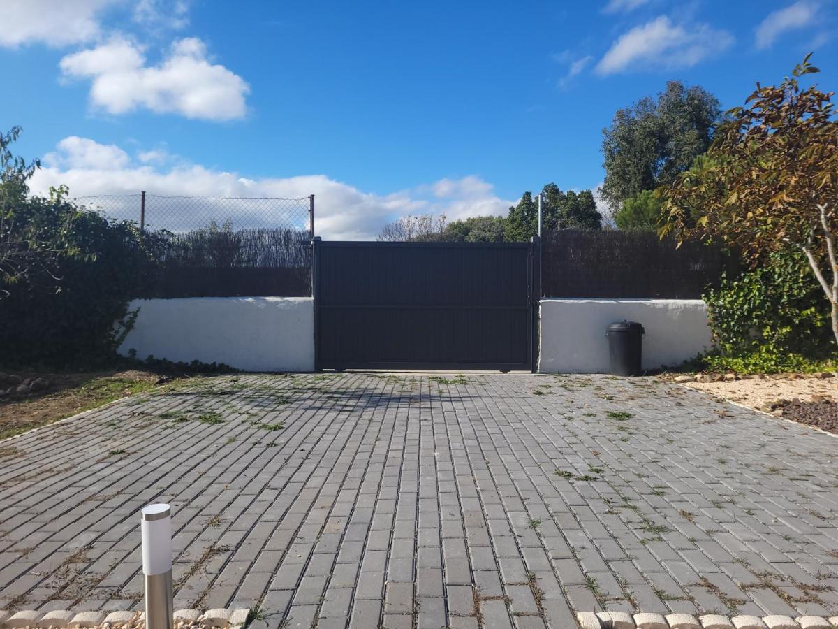 La Casita De Campo. Relax Y Naturaleza El Casar de Talamanca Luaran gambar
